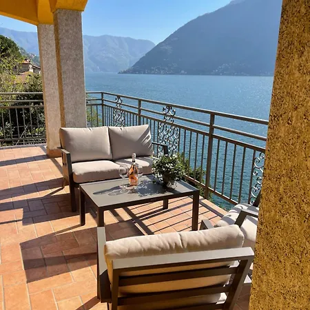 Rosina Terrazzo 아파트